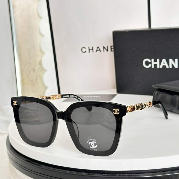 Picture of Chanel Sunglasses _SKUfw76722056fw